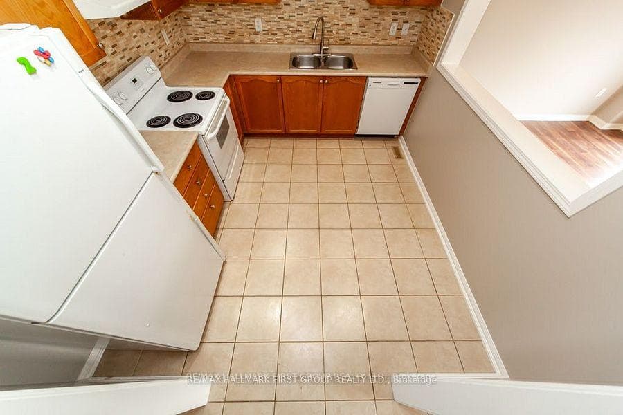 17 Robideau Place photo 21