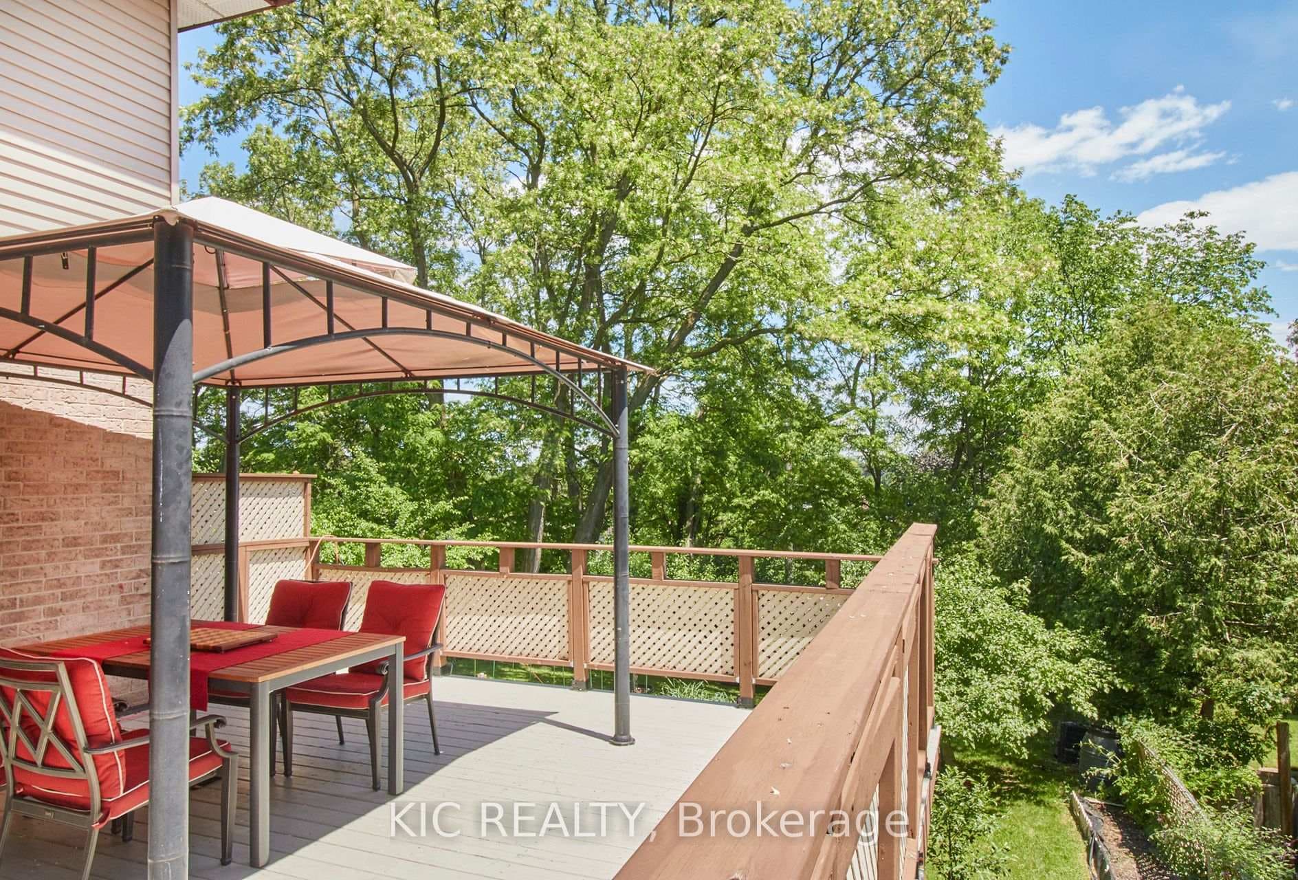 411 AZTEC Drive photo 24