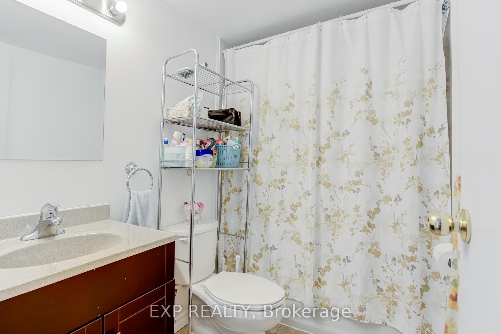 85 Emmett Avenue Unit 1607 photo 12
