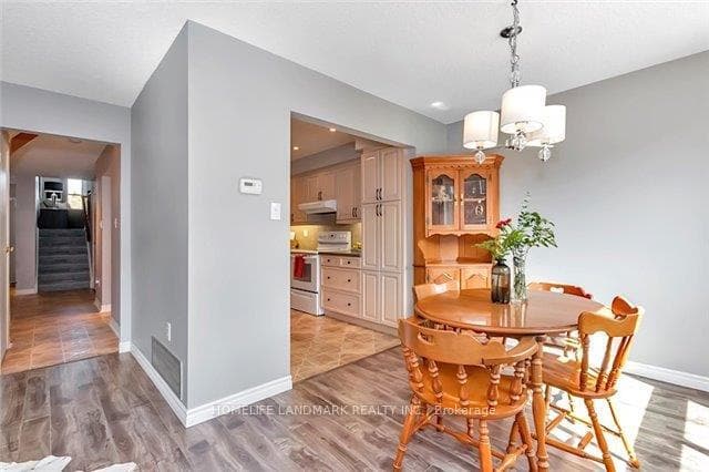 23 Hillfarm Drive photo 8