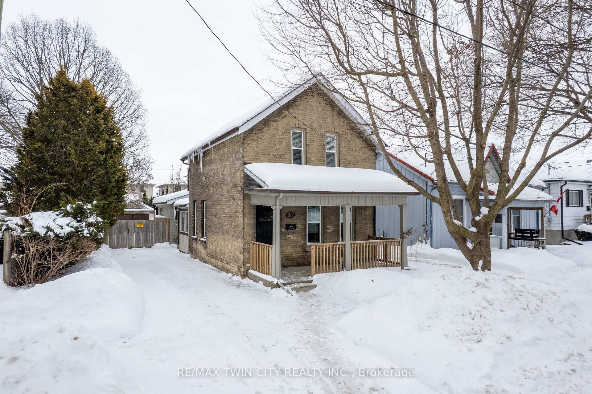 20 Sherwood Drive photo 1