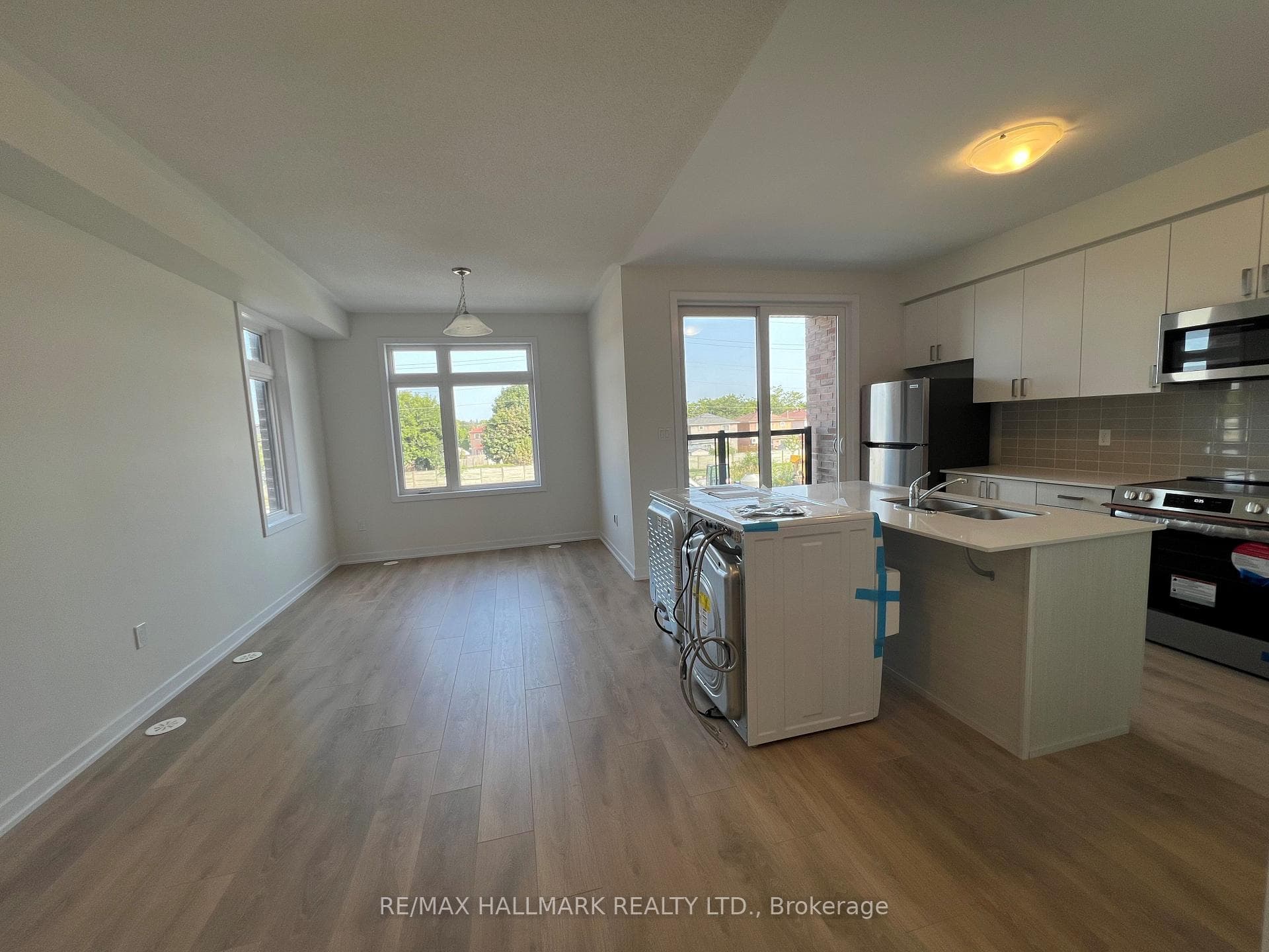1865 Pickering Parkway Unit 201 photo 5