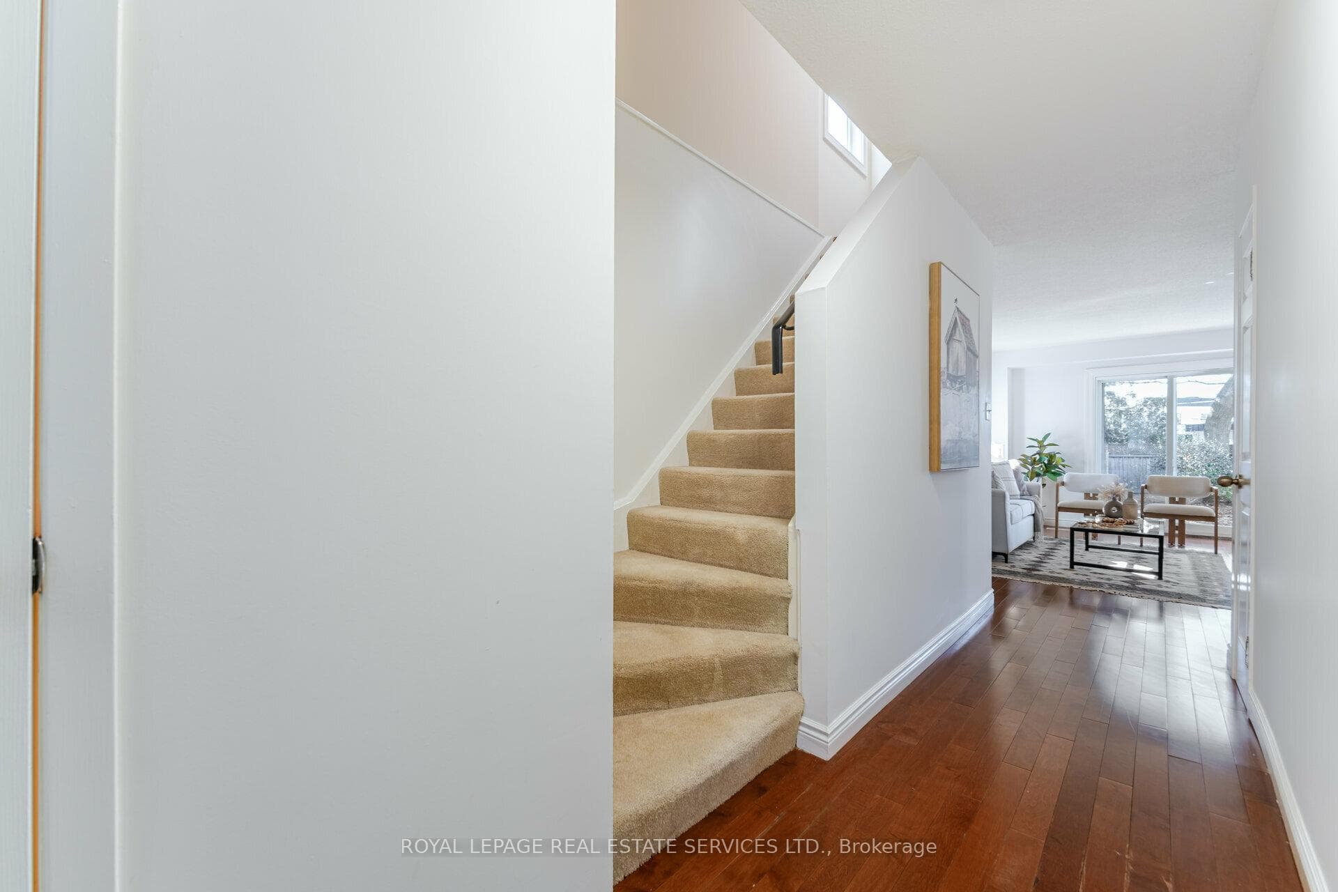 2411 Sovereign Street Unit 7 photo 17