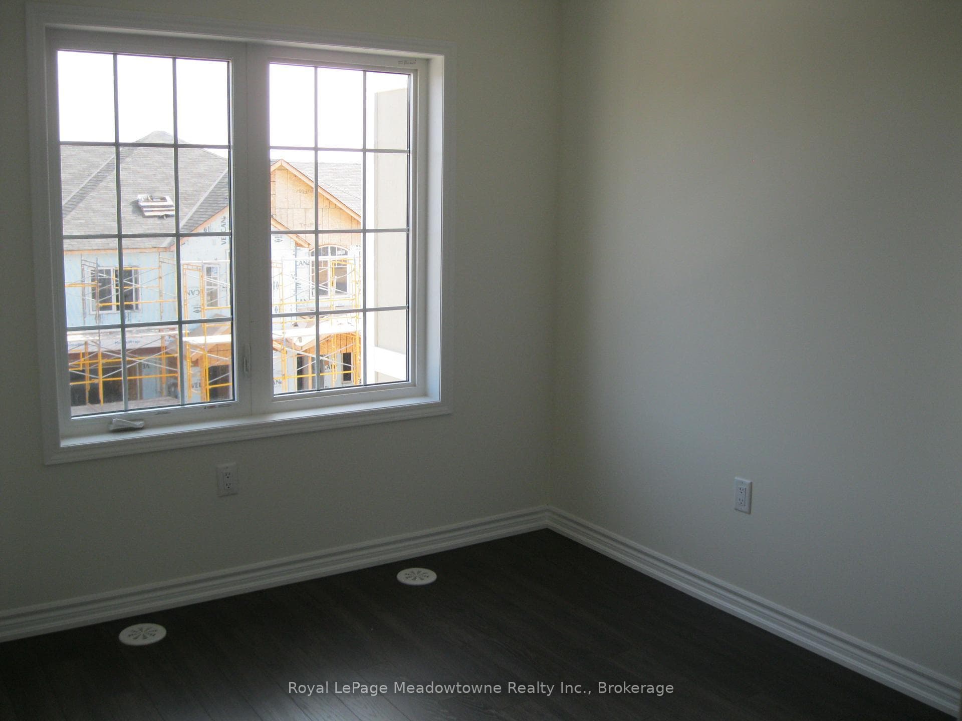 685 Laking Terrace photo 13