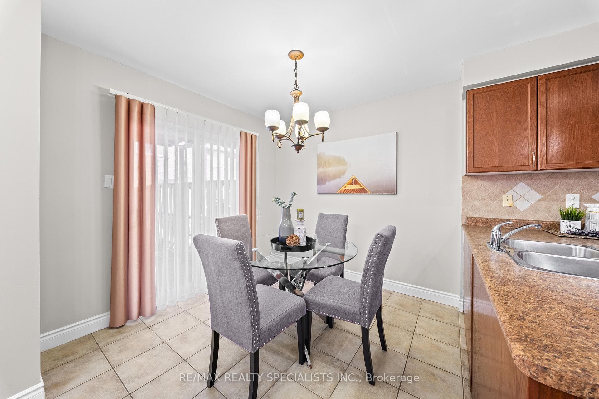 54 Hollingsworth Circle photo 15