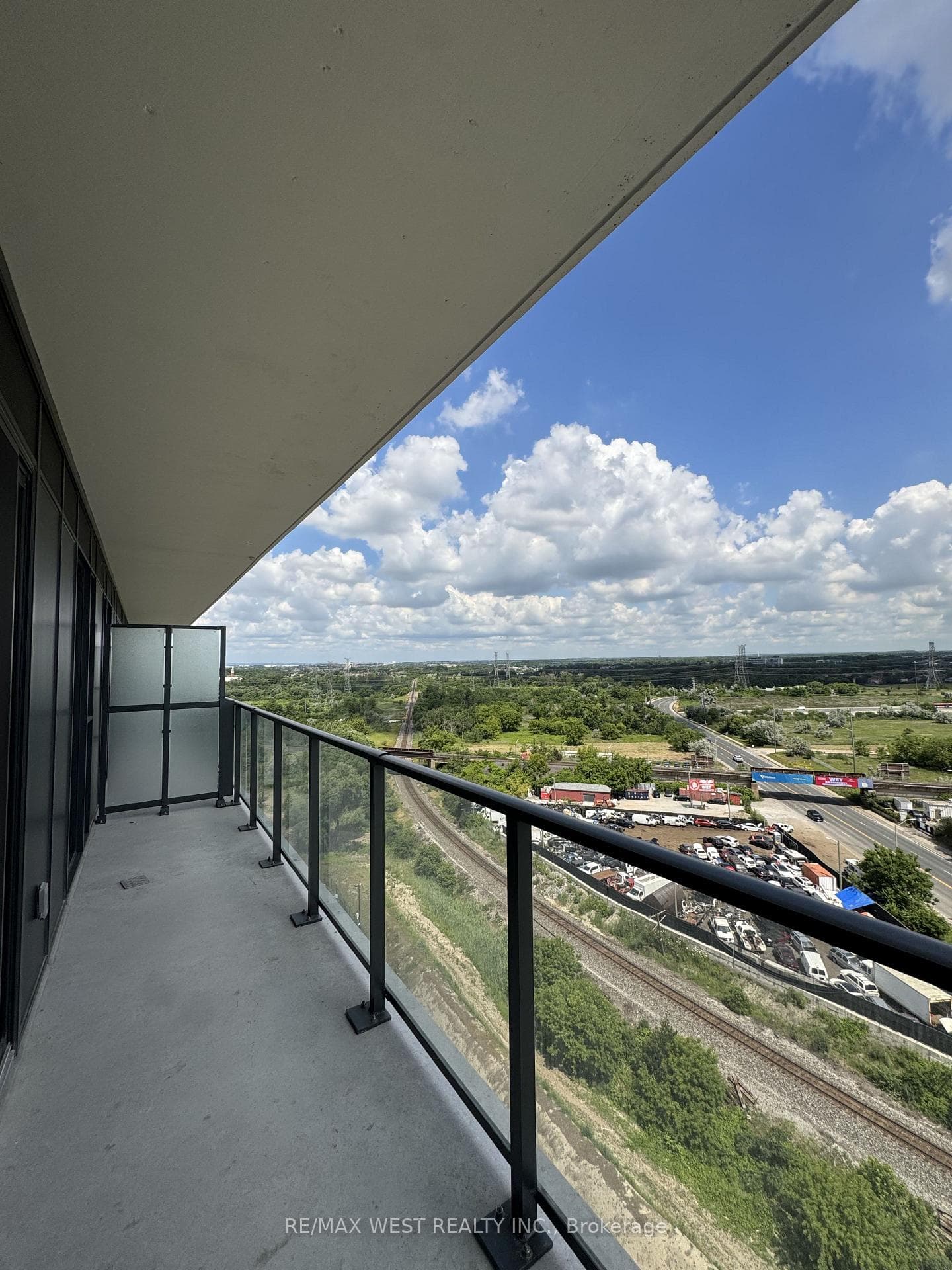 10 FLAVELLE Trail Unit 1301 photo 14