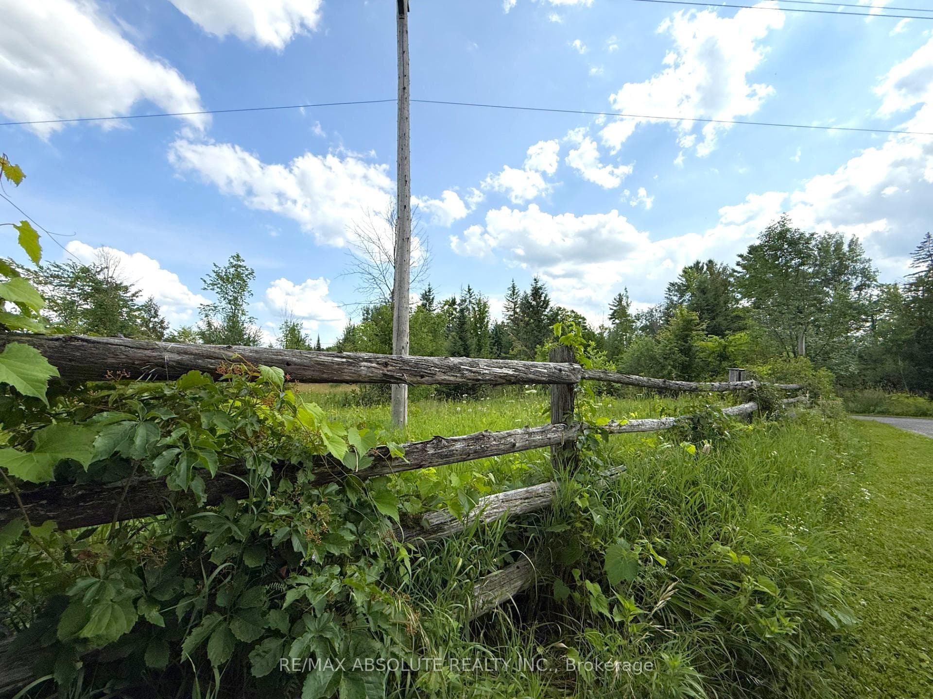 702 Part 13 Flat Rapids Road photo 3