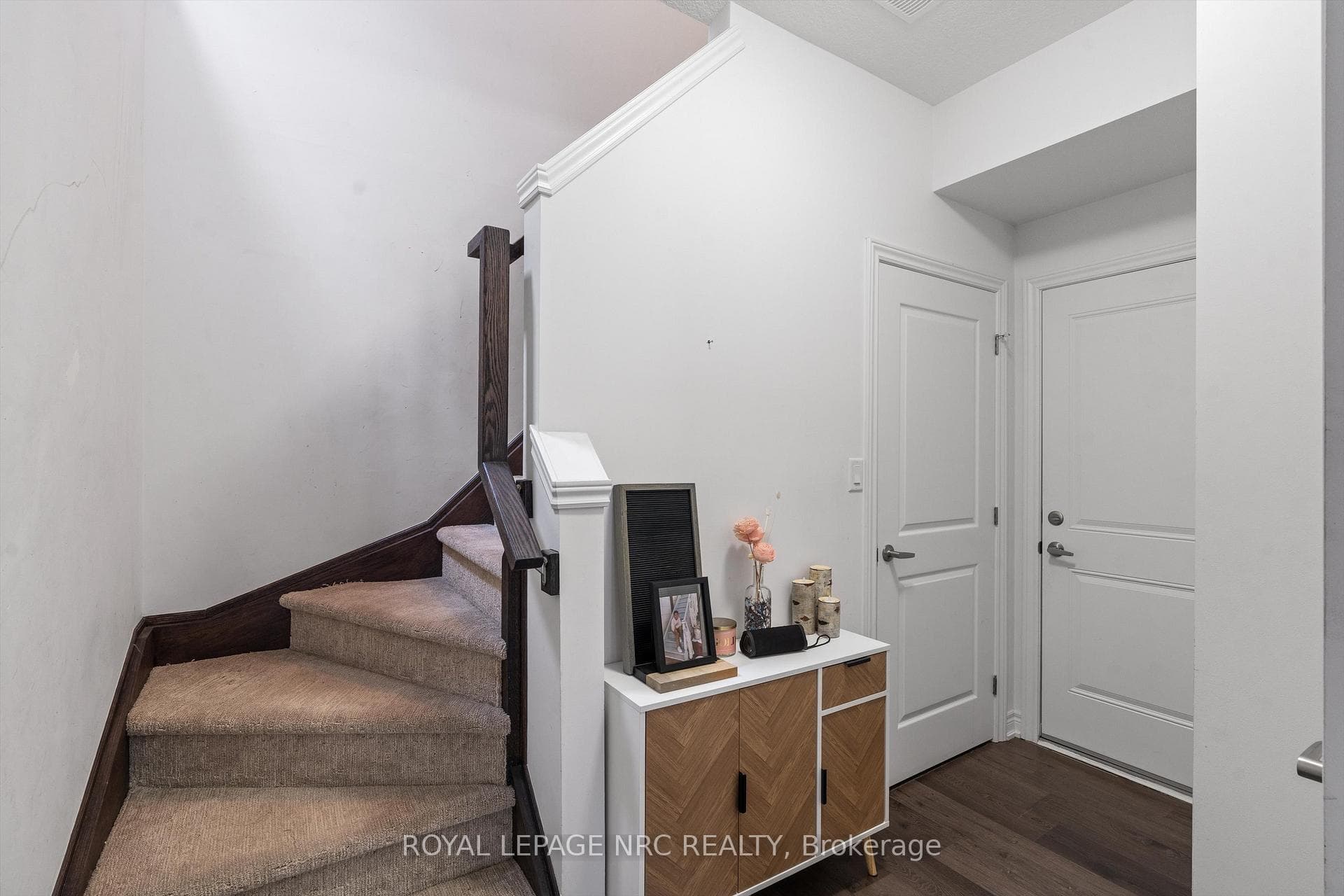 5000 Connor Drive Unit 17 photo 6