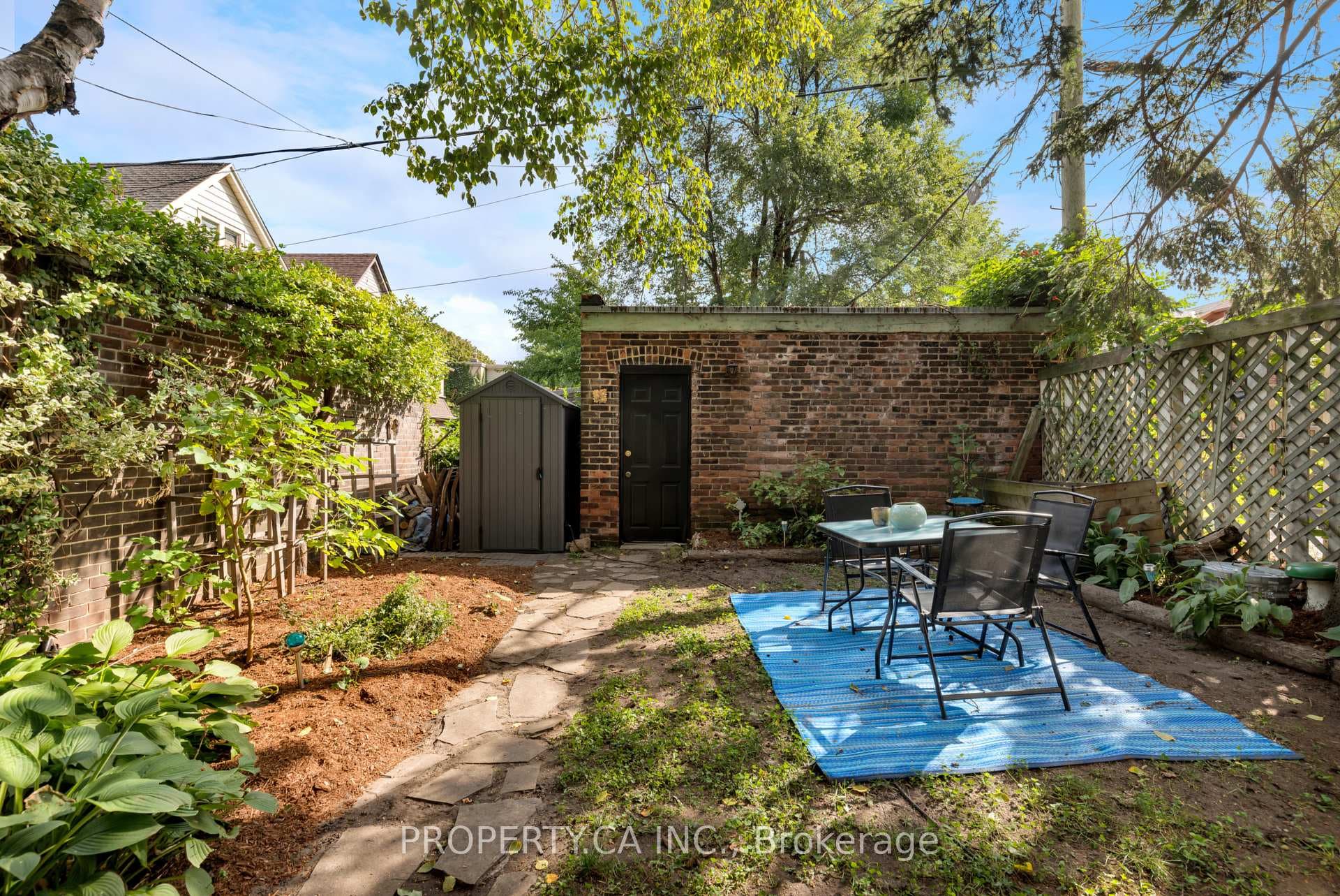 553 Broadview Avenue photo 5