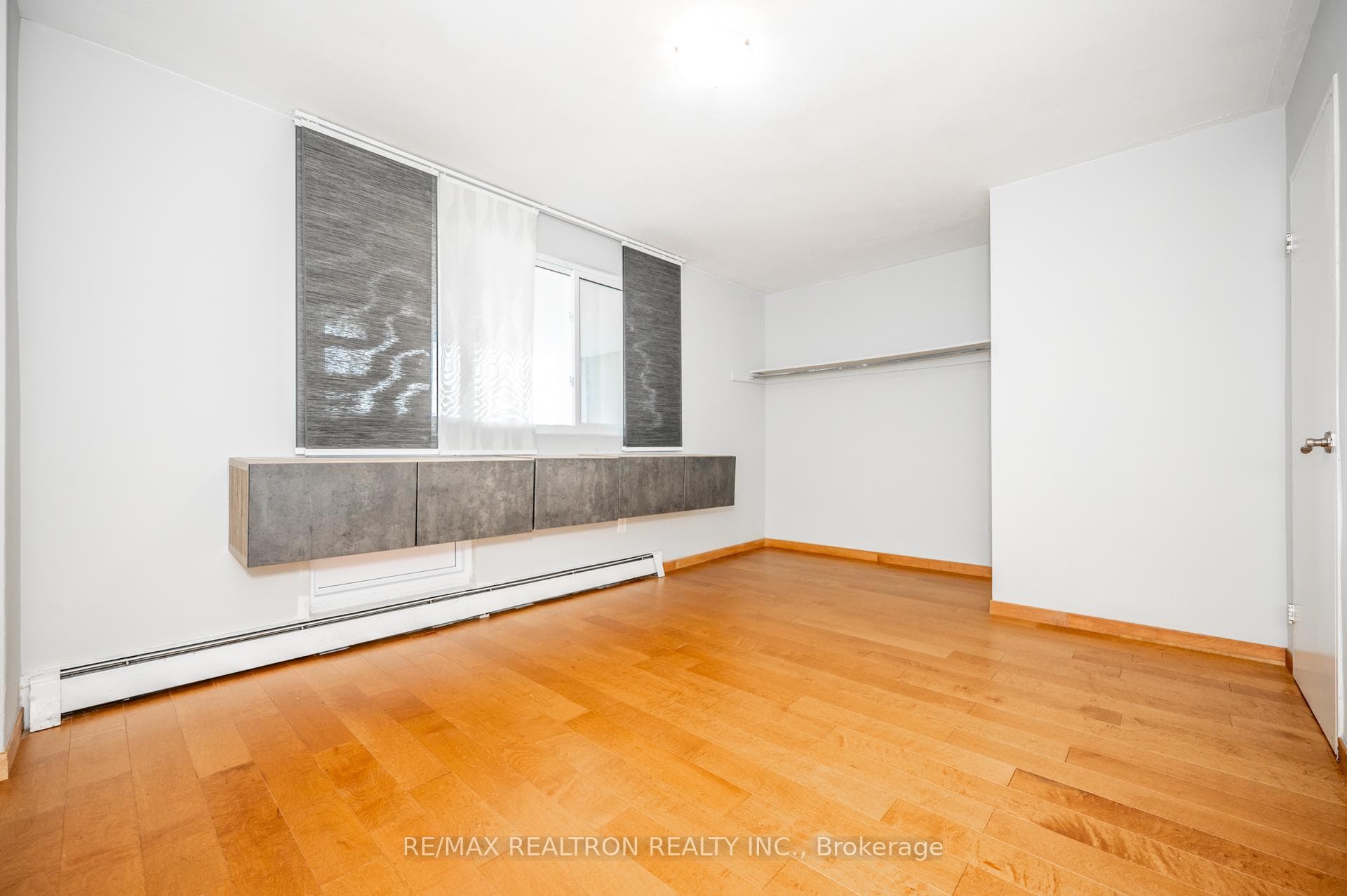 350 Quigley Road Unit 421 photo 13