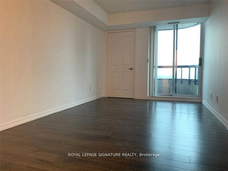 8 Hillcrest Avenue Unit 2801 photo 5