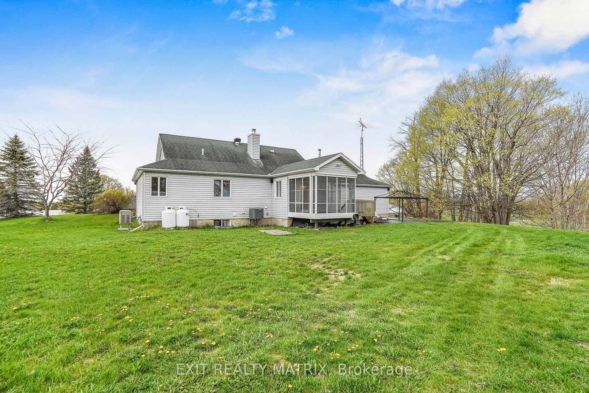 7930 Arthur Lavigne Street photo 37