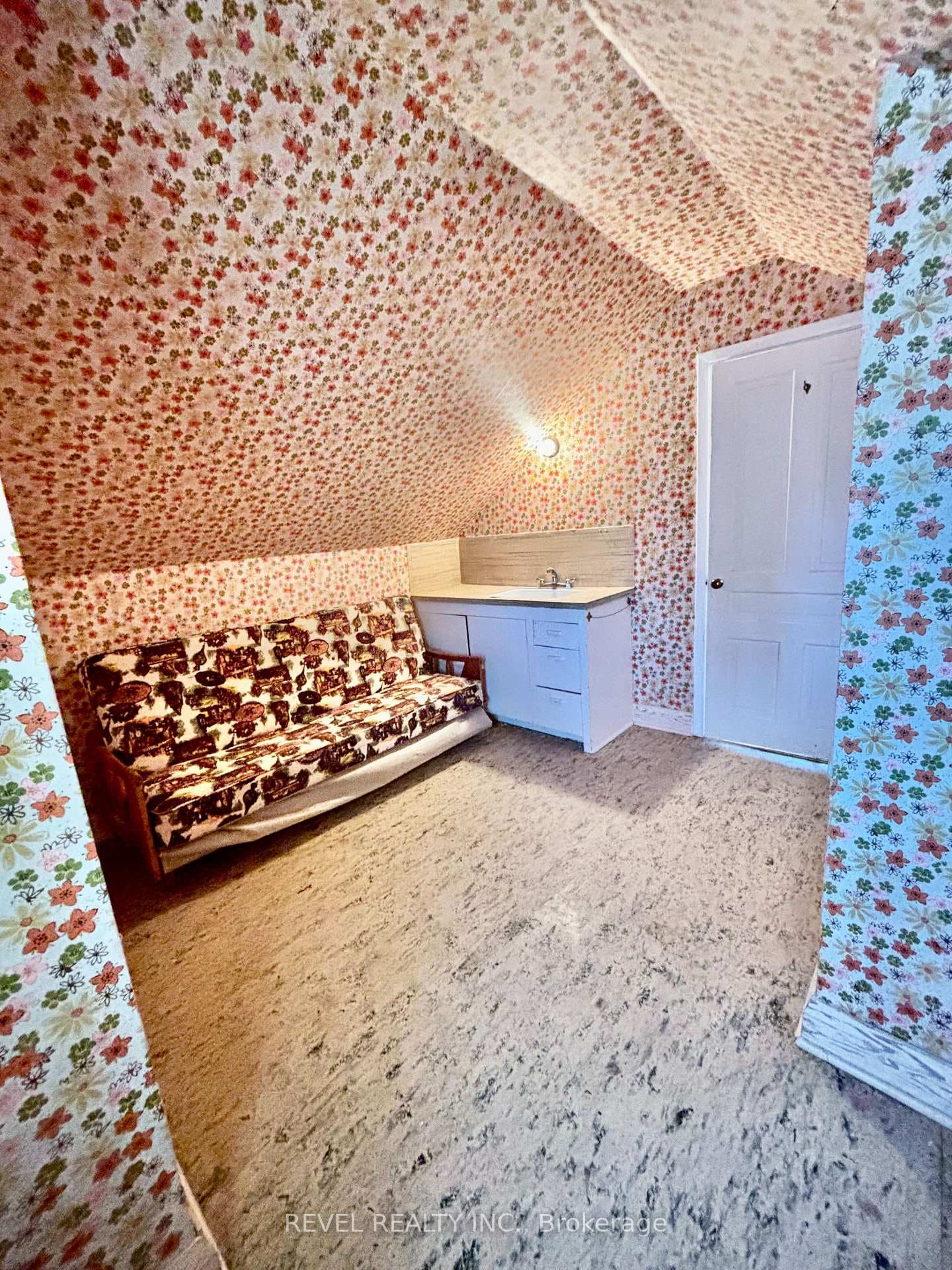 452 Seventh Avenue photo 26