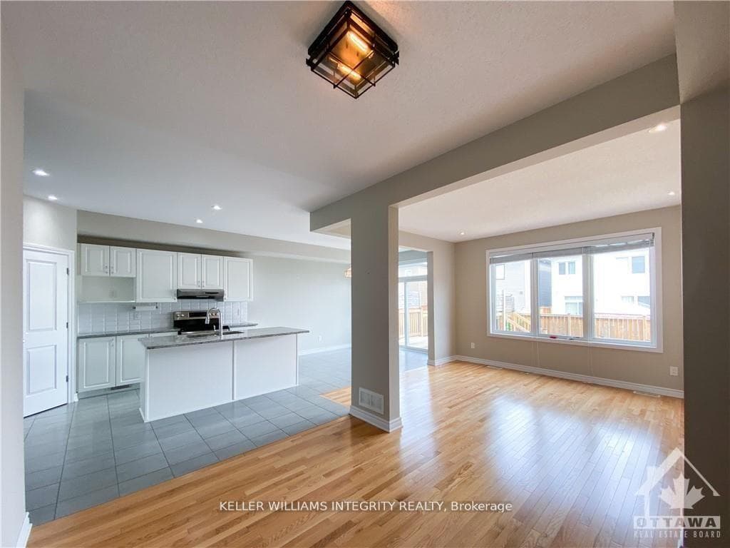 101 WESTOVER Crescent photo 8