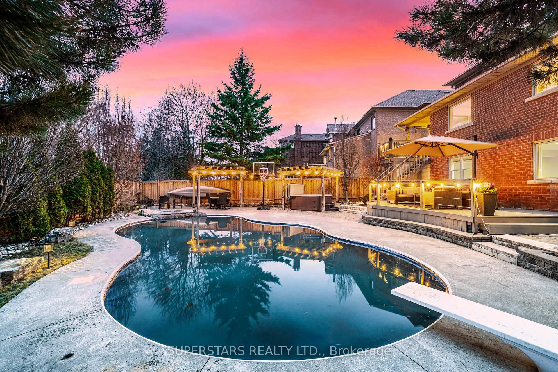 852 Norwick Road photo 49