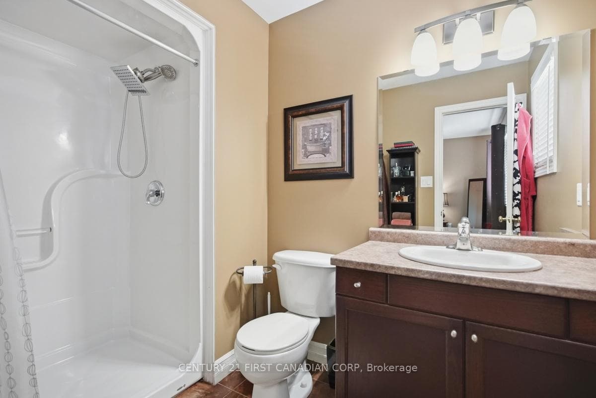 1694 Green Gables Road photo 25