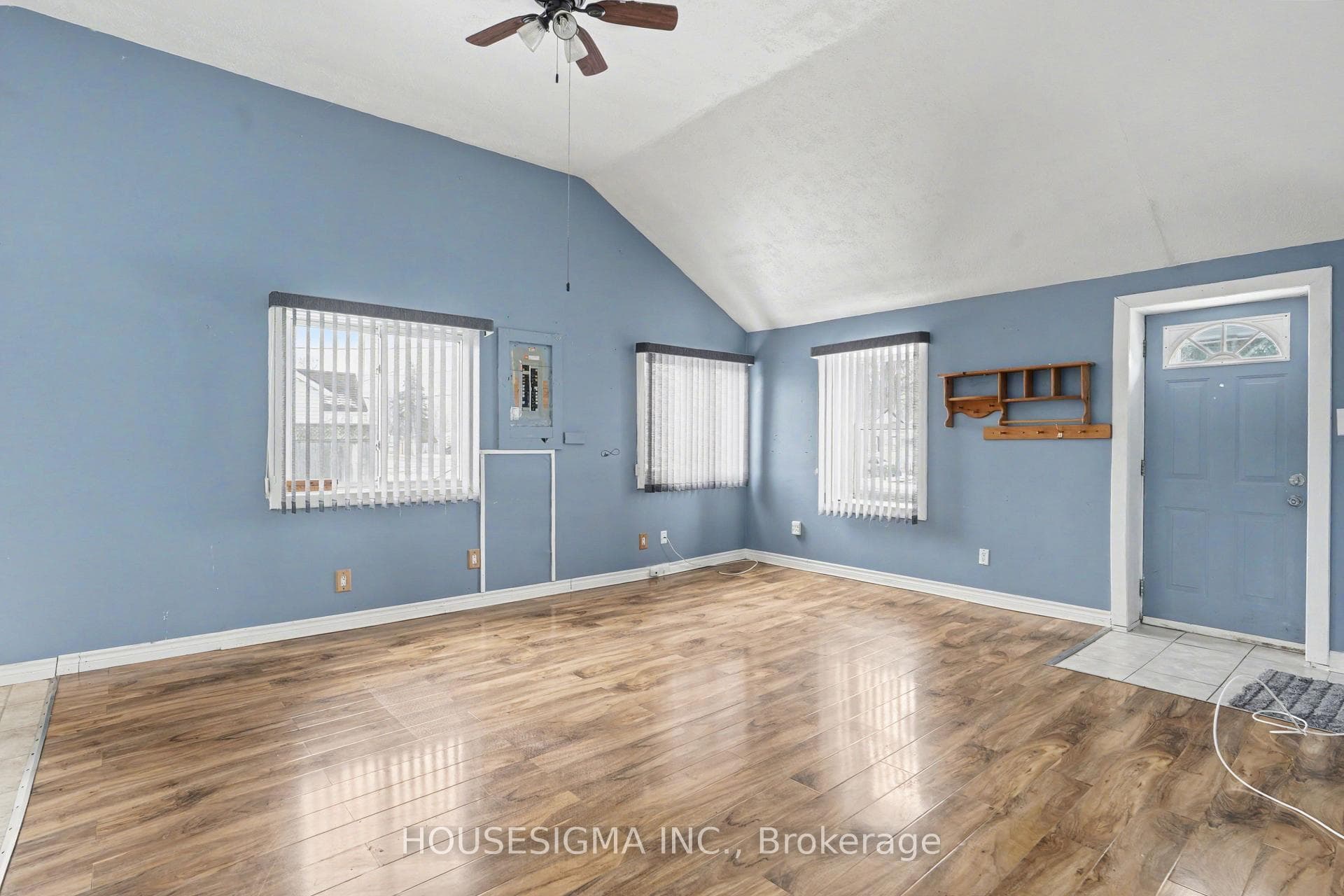 3852 Brunswick Avenue photo 4