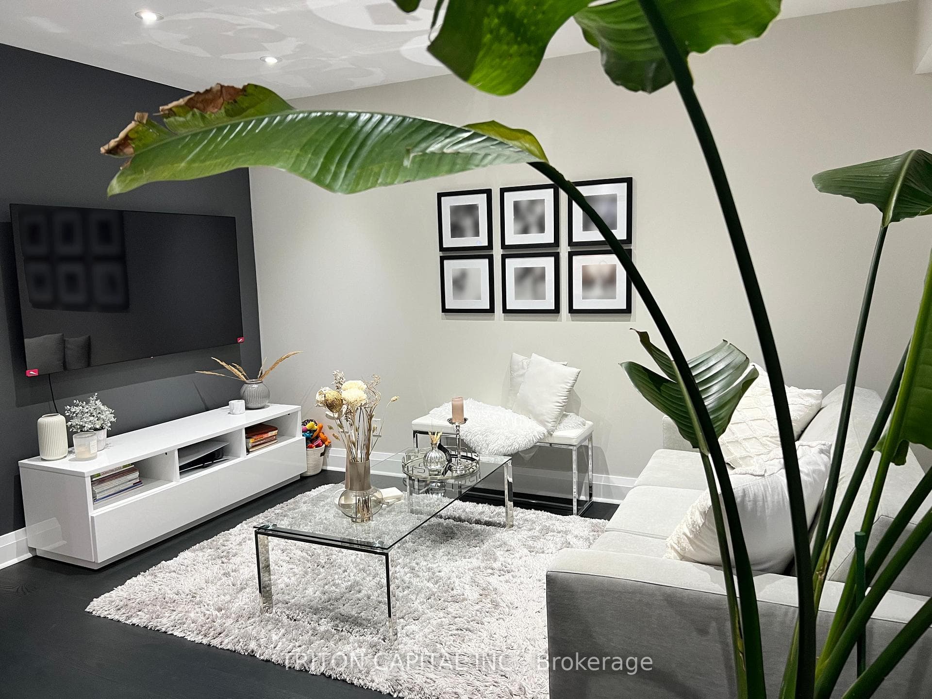 9 Windermere Avenue Unit 99 photo 4
