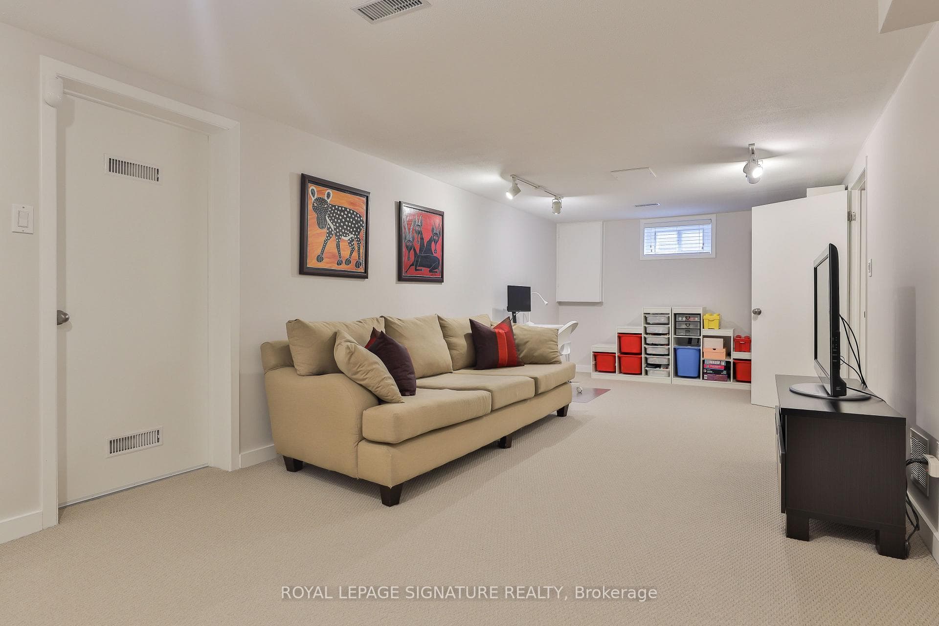 58 Clareville Crescent photo 33