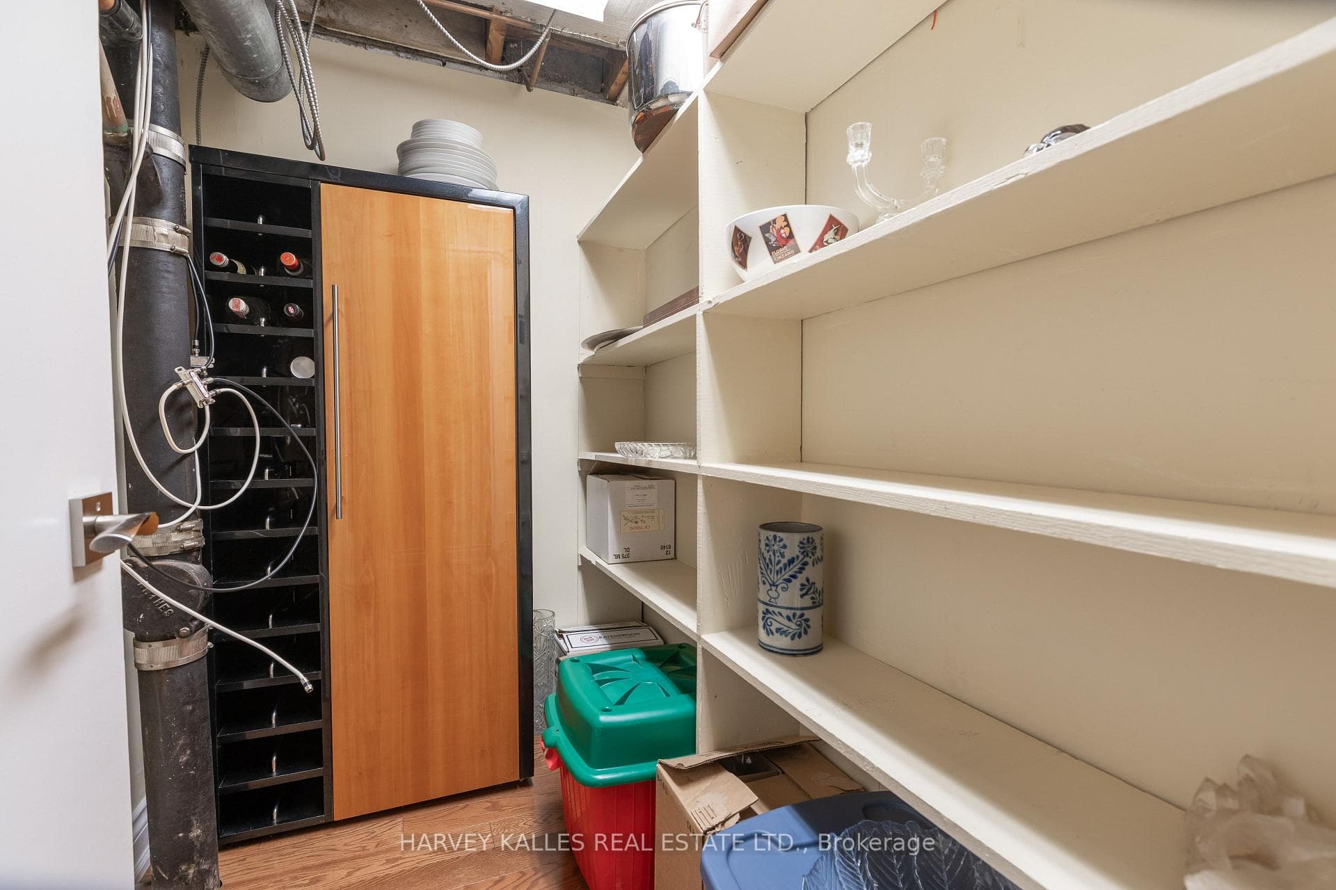536 Blythwood Road photo 35