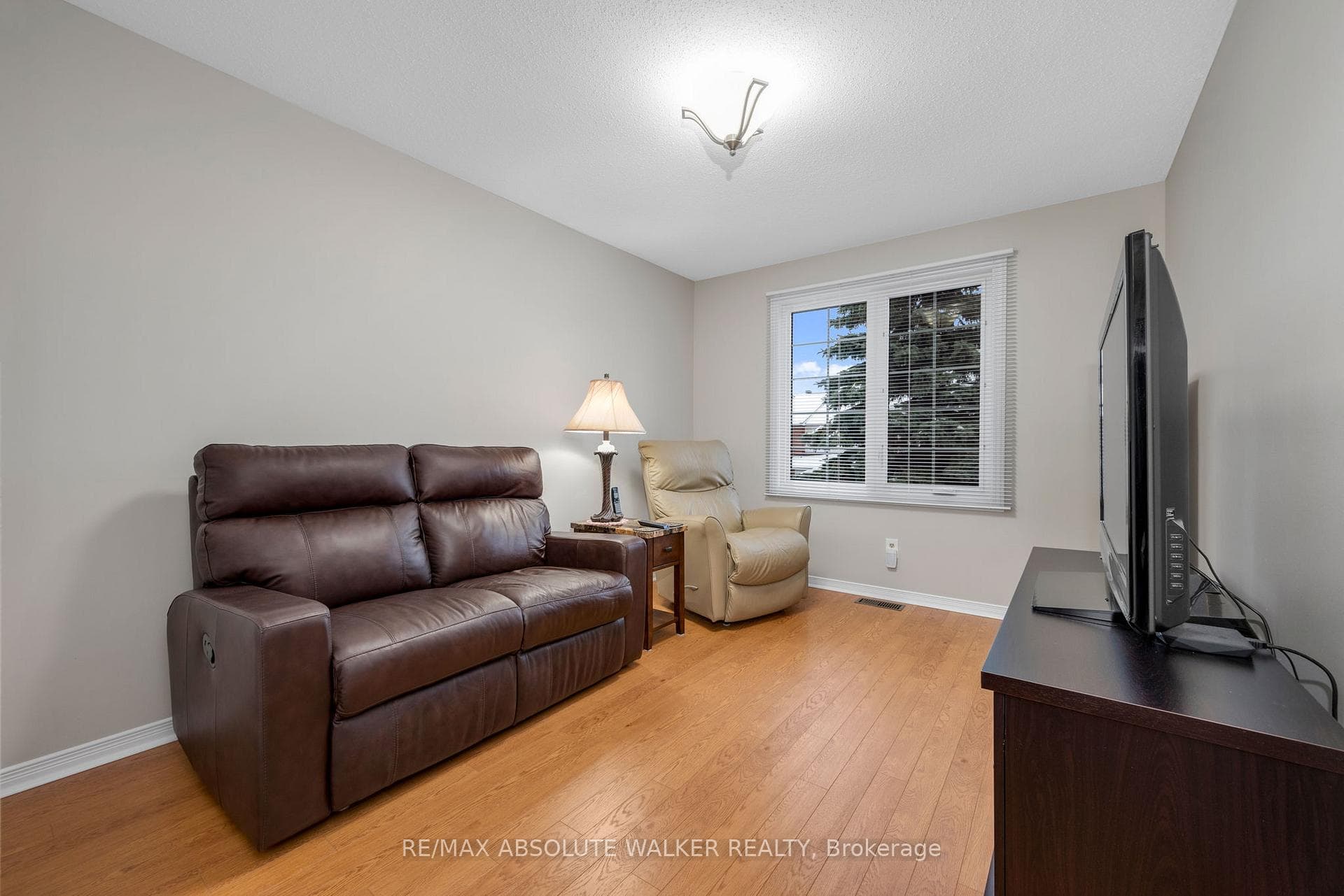 6169 Oak Meadows Drive photo 22
