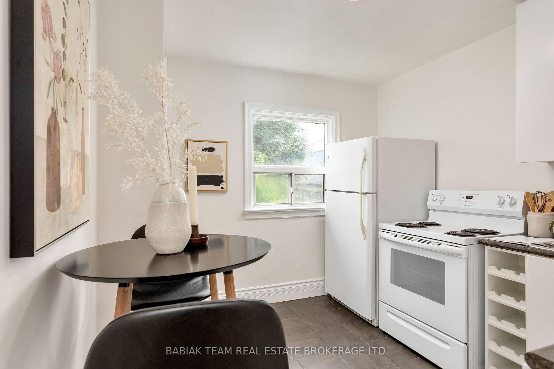 30 Mould Avenue photo 10