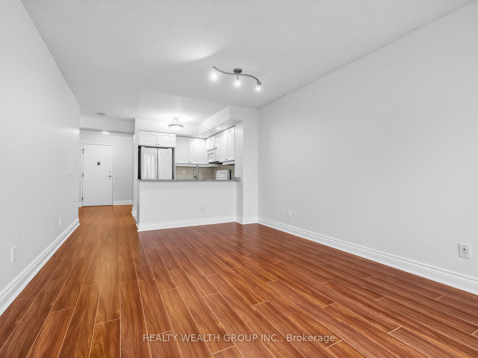 5 Northtown Way Unit 1503 photo 9
