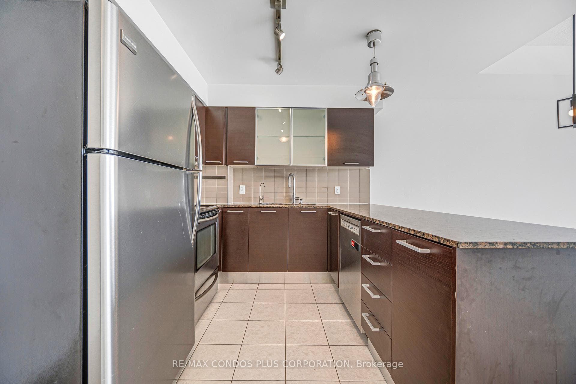 38 Grenville Street Unit 4404 photo 18