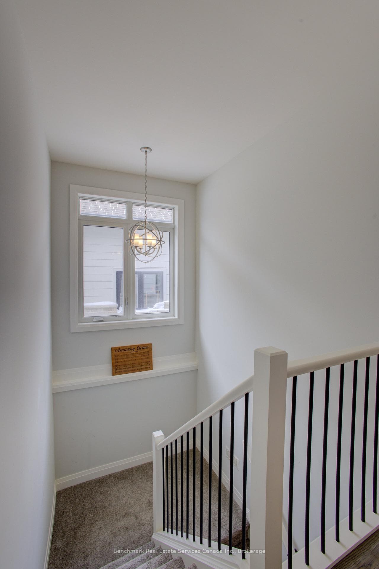 160 Ridgewood Crescent photo 25