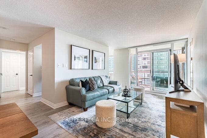 156 Enfield Place Unit 1208 photo 12