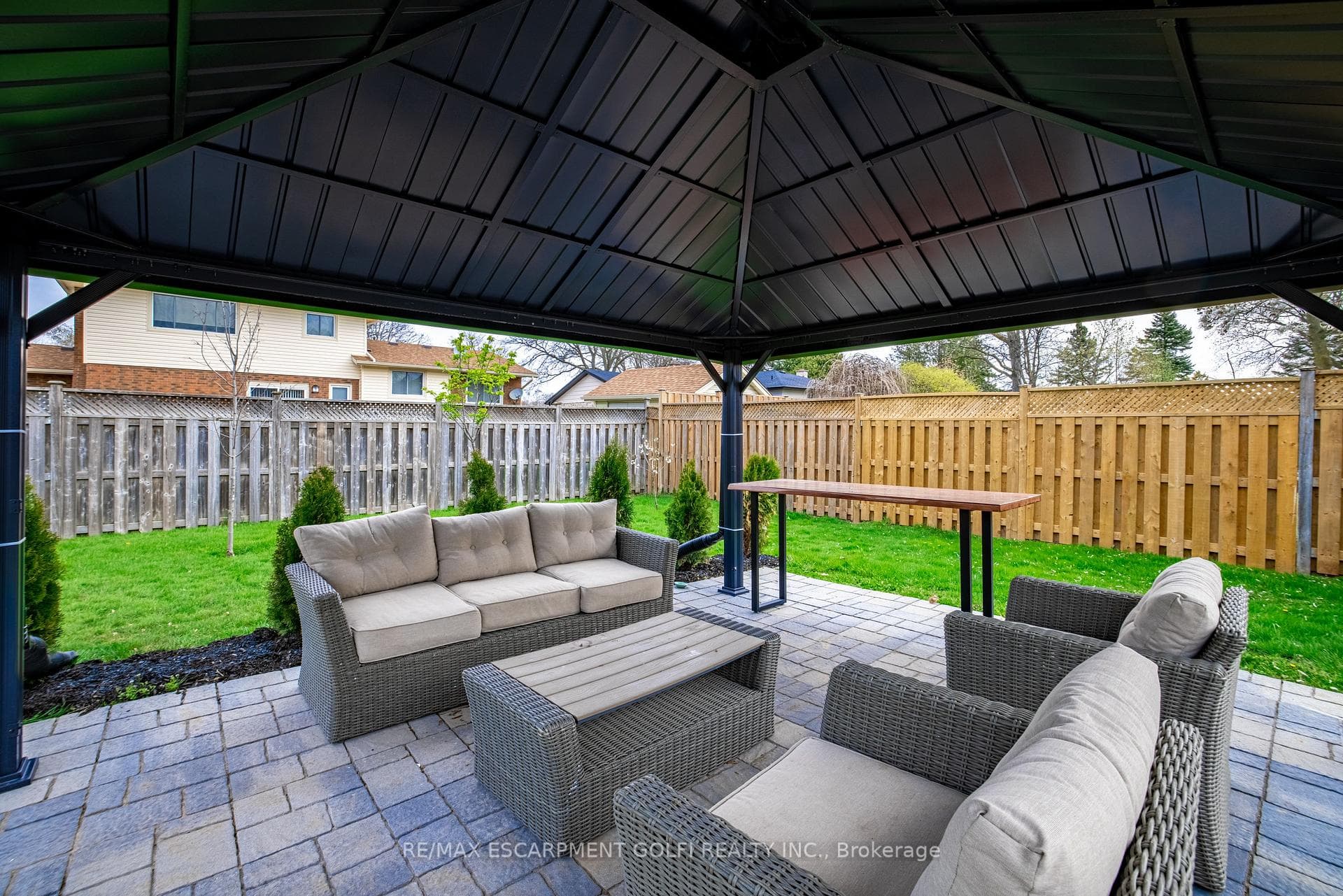 6977 Mcgill Street photo 33