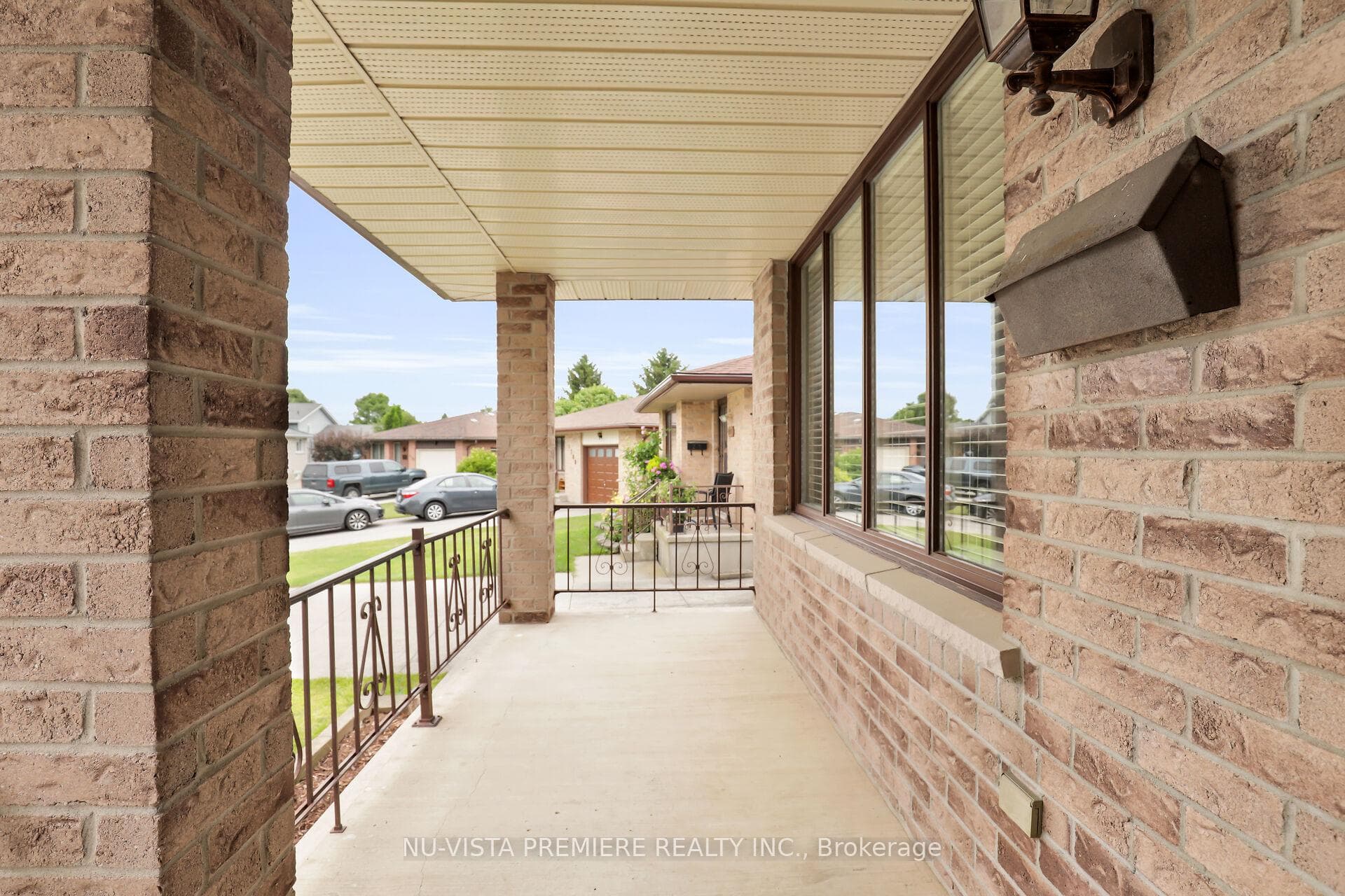 1180 Delphi Place photo 5