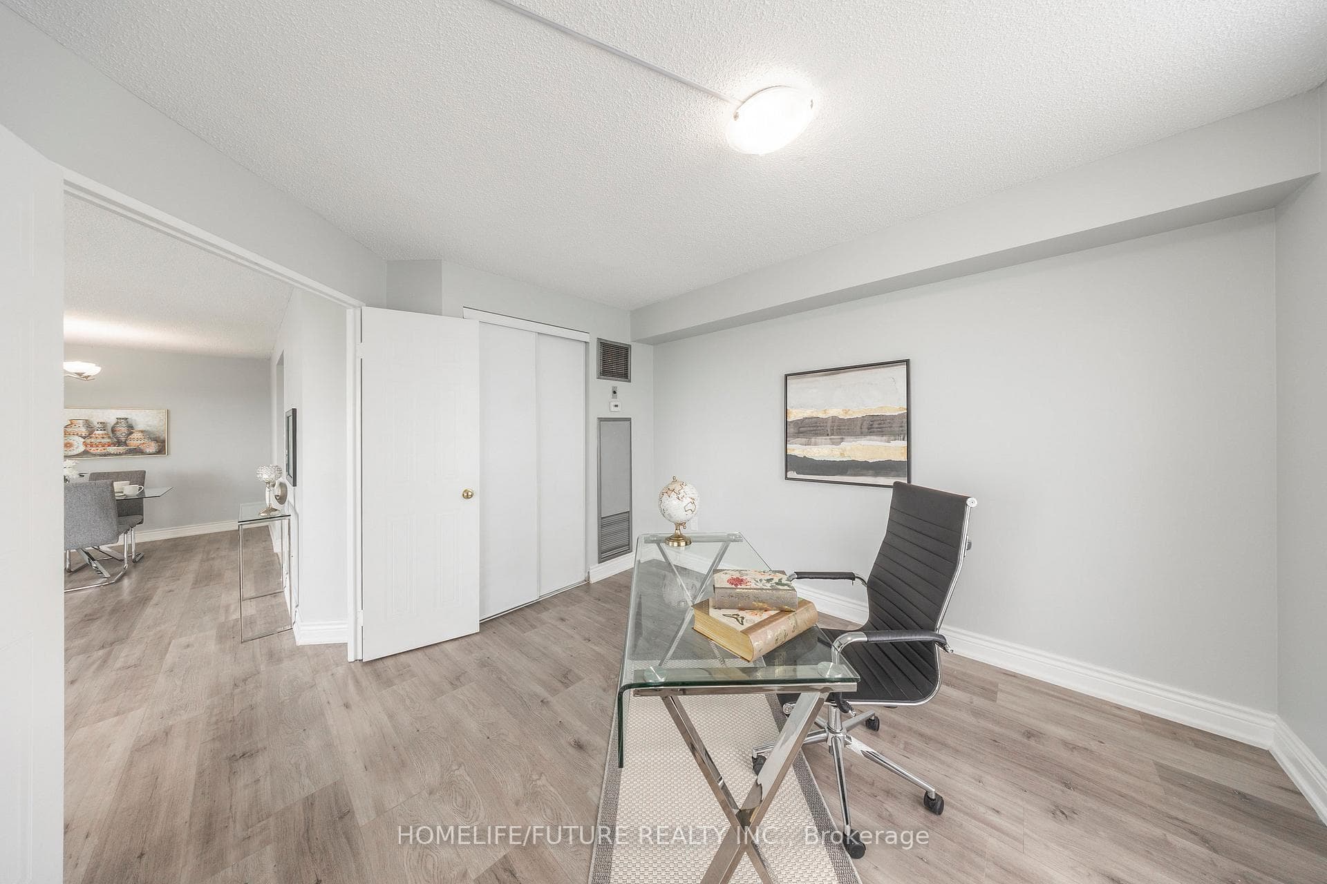 430 Mclevin Avenue Unit 1412 photo 17