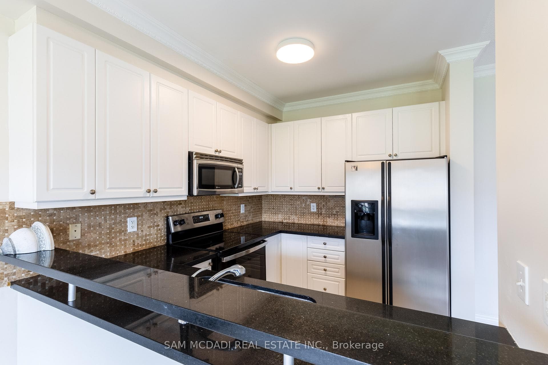 60 Pefferlaw Circle photo 7