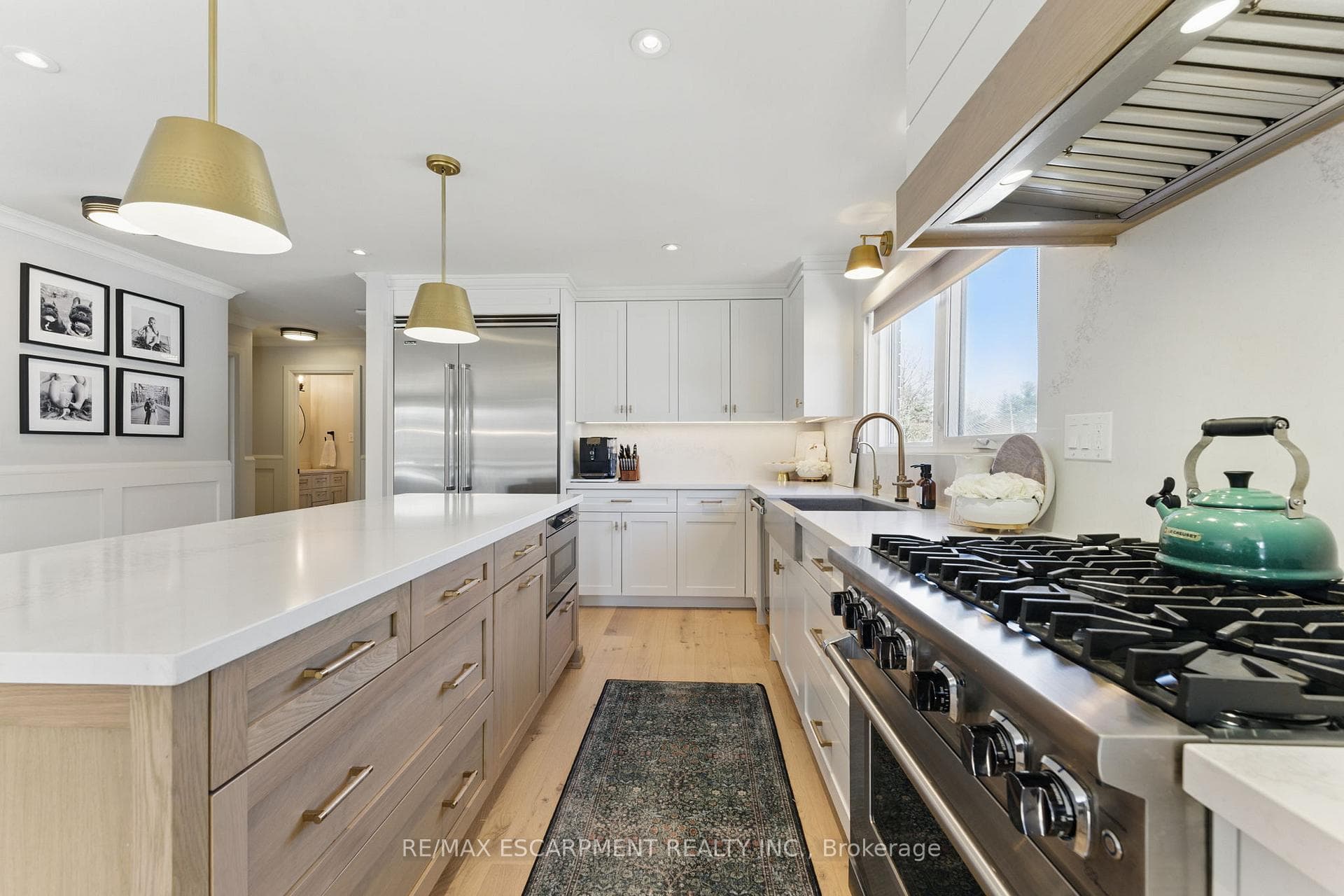 563 Tuscarora Drive photo 10