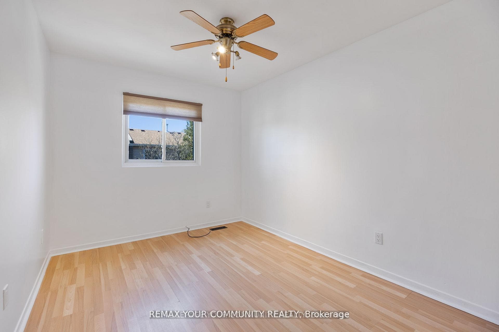 1020 CENTRAL PARK Drive Unit 39 photo 11