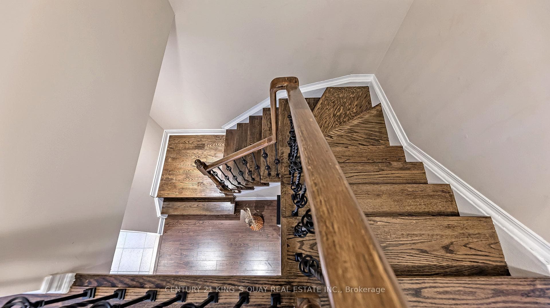 88 Giancola Crescent photo 17