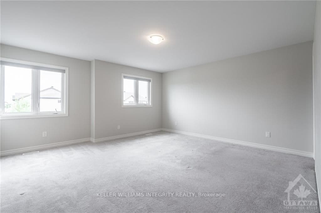 1100 BECKETT Crescent photo 17