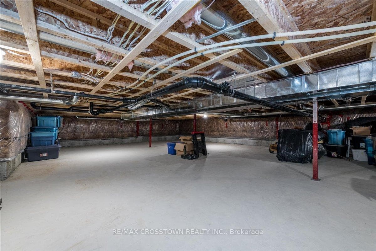 7 AINSWORTH Drive photo 23