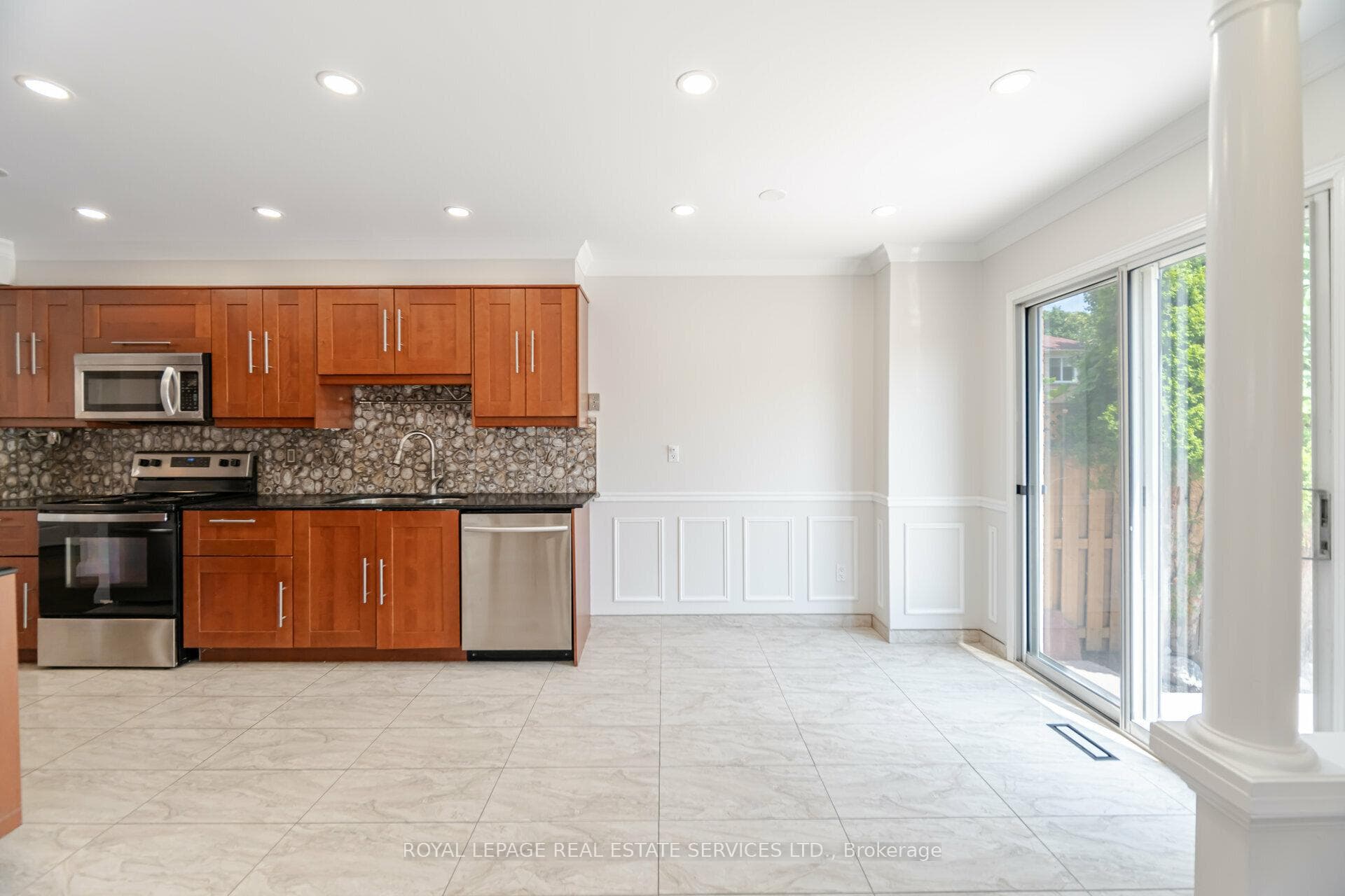 5344 Richborough Drive photo 12