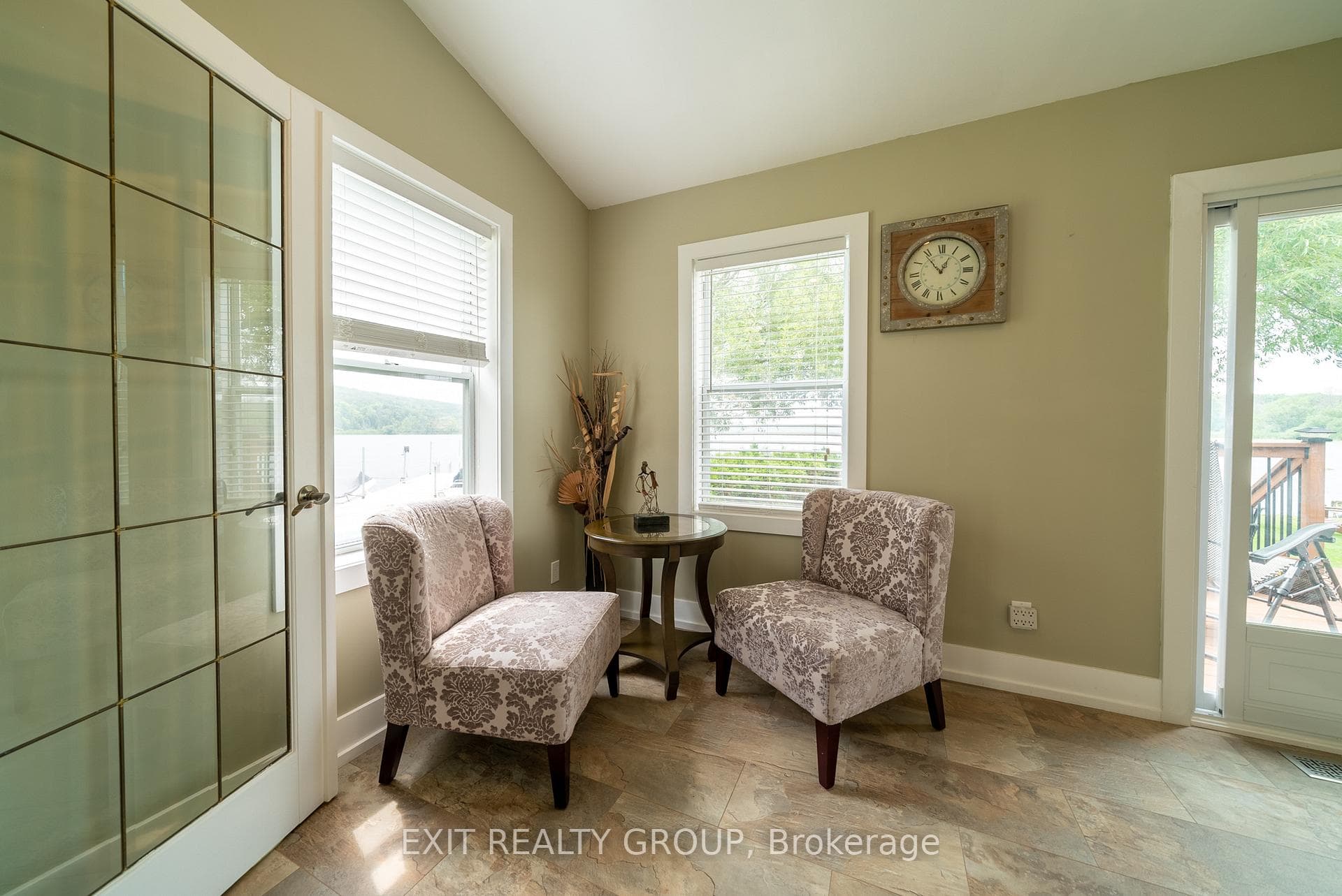 38 Grist Mill Lane photo 19
