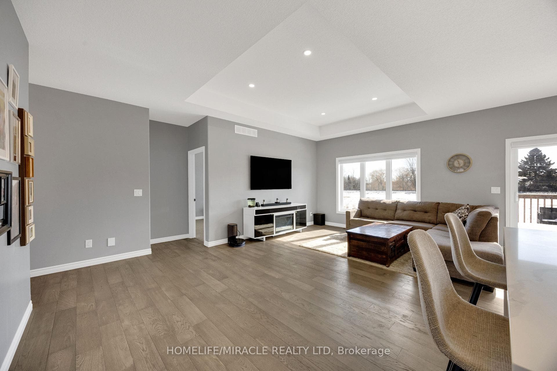 78 Matheson Crescent photo 20