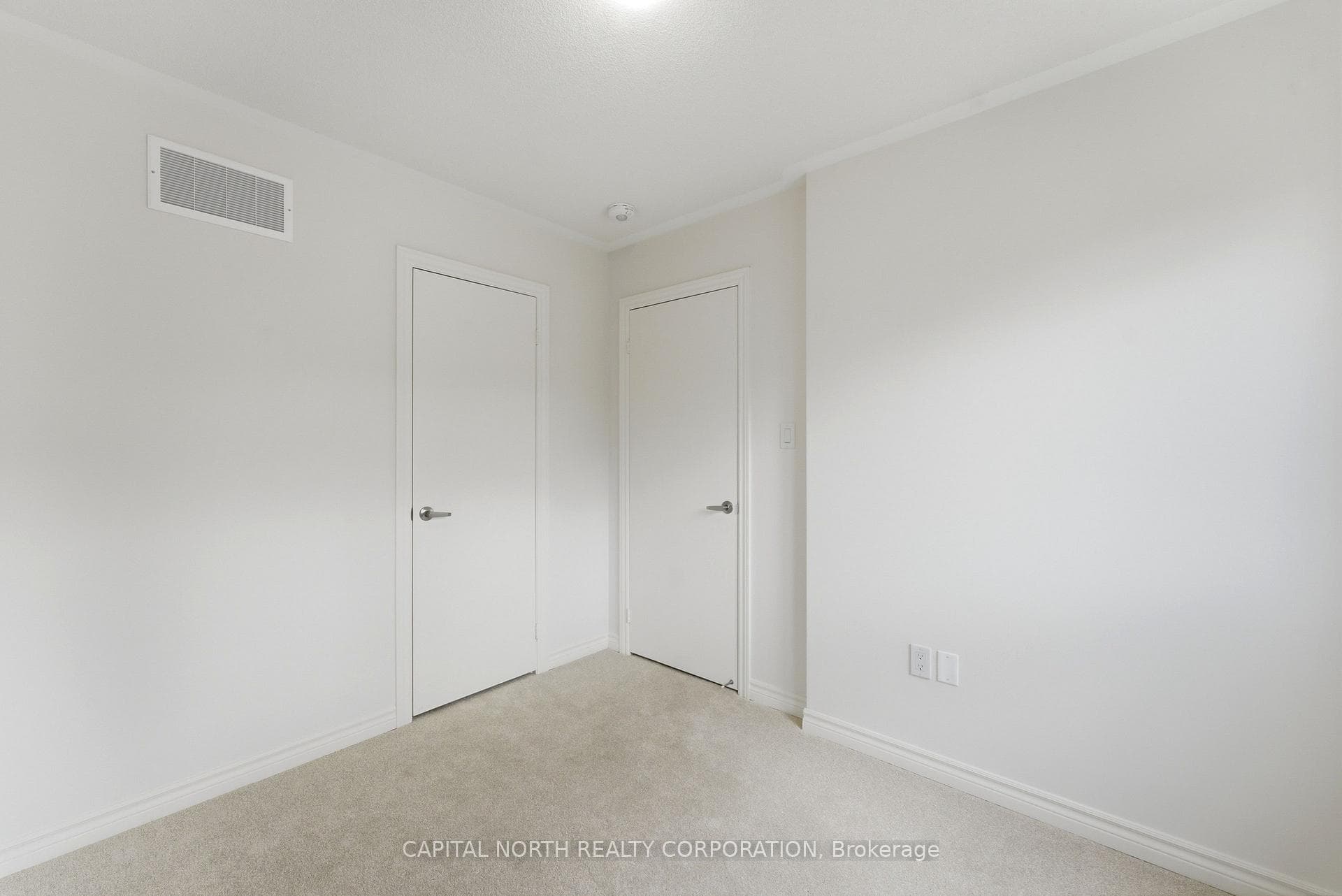 54 Touraine Avenue Unit 4 photo 14