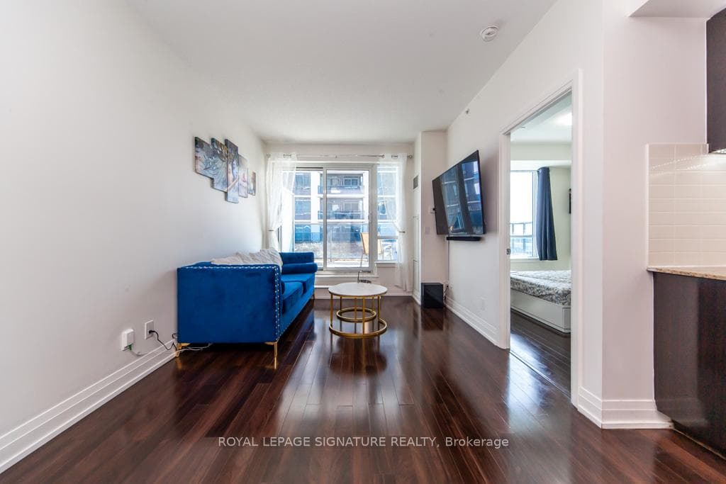 7165 Yonge Street Unit 905 photo 11