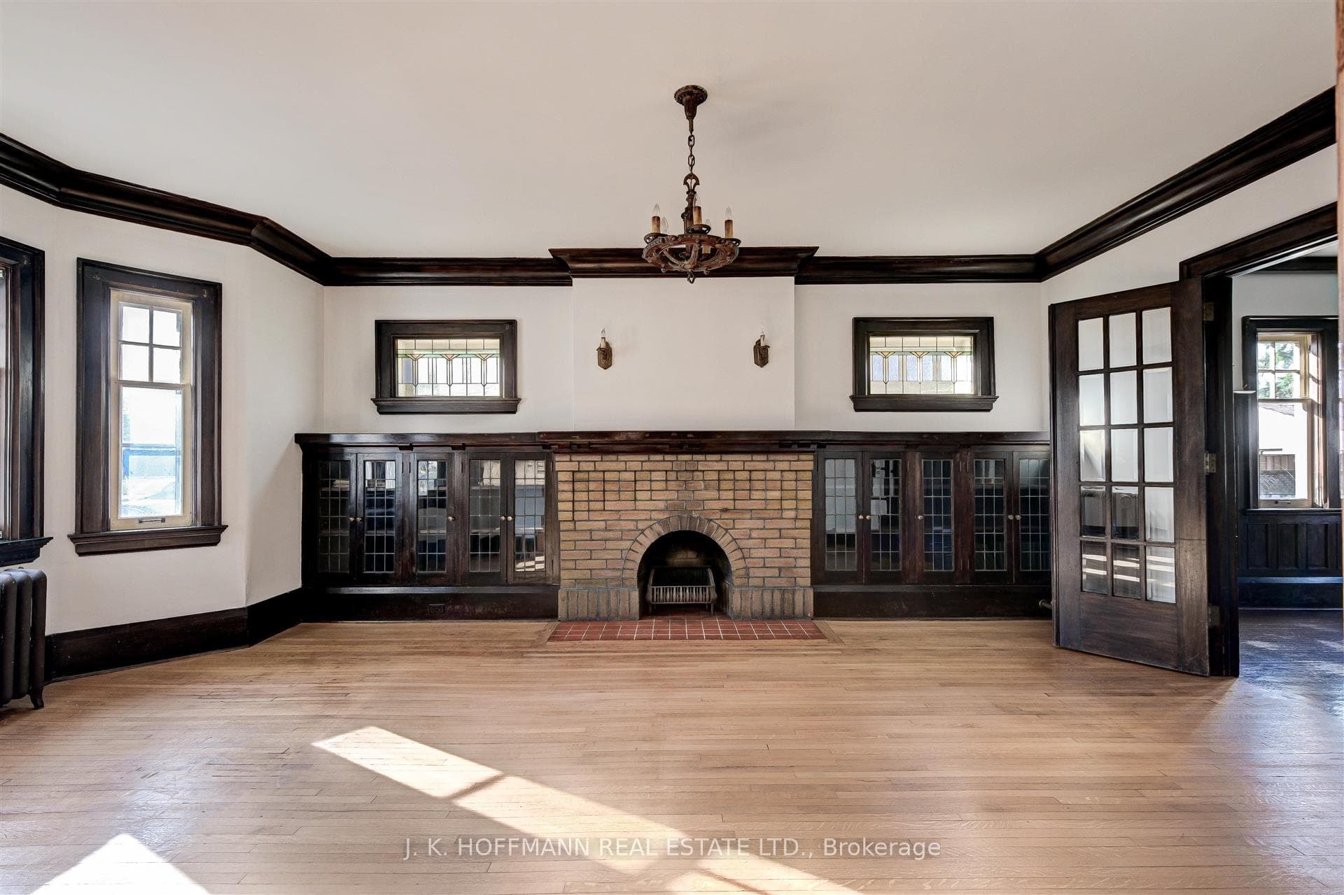 20 Maryland Boulevard photo 6