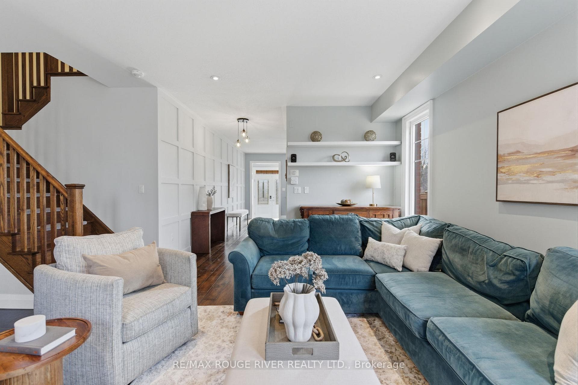 201 Varcoe Road photo 7