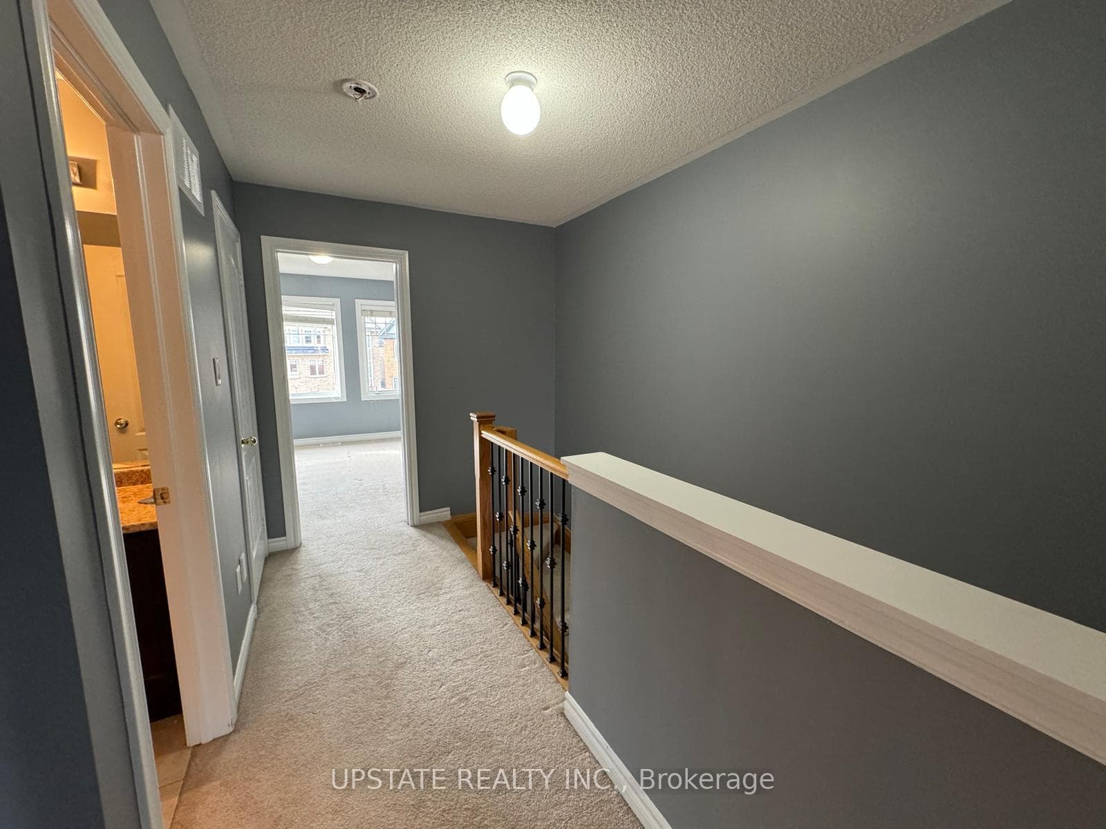 29 Magdalene Crescent photo 6