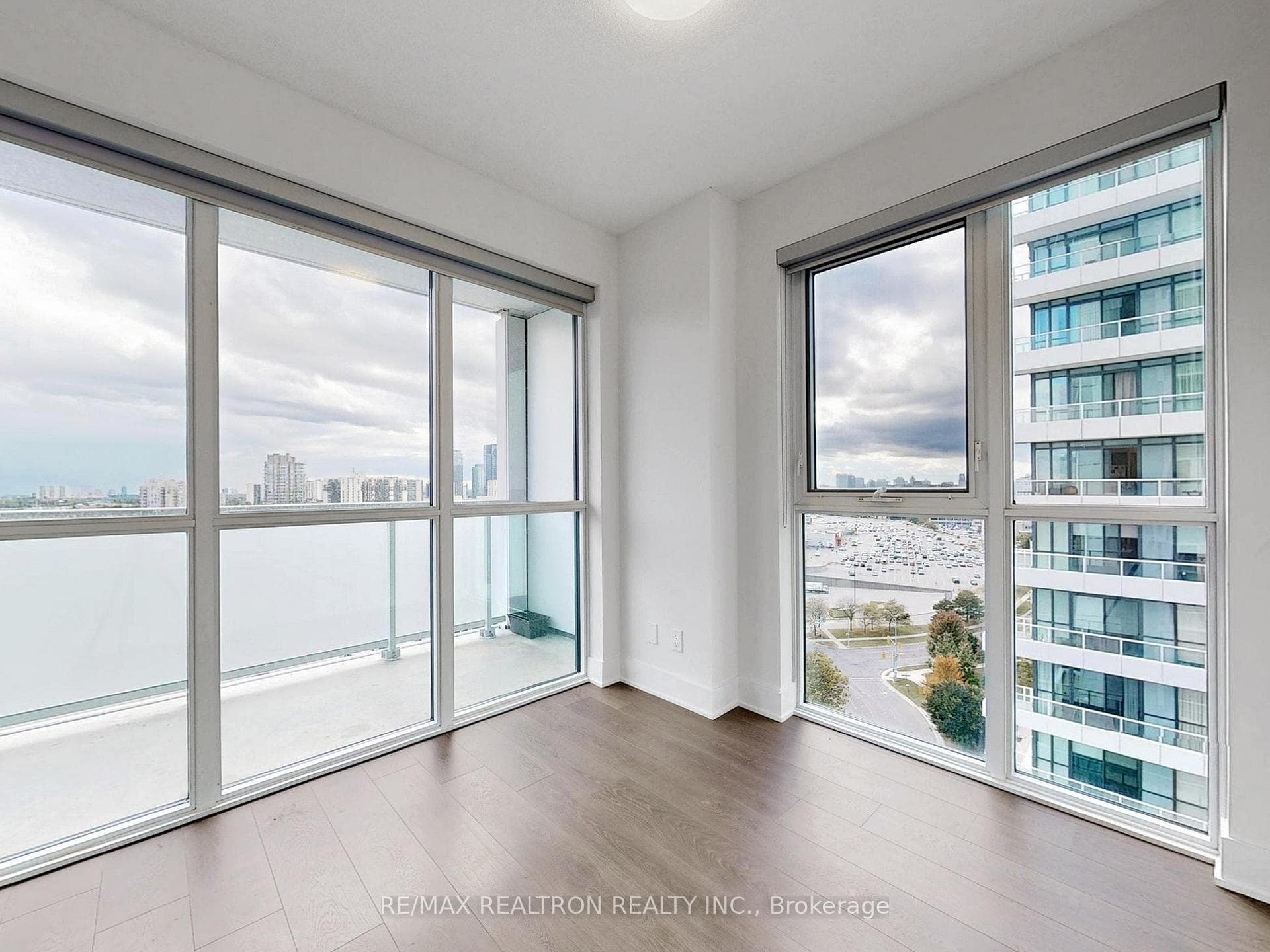 188 Fairview Mall Drive Unit 1515 photo 20