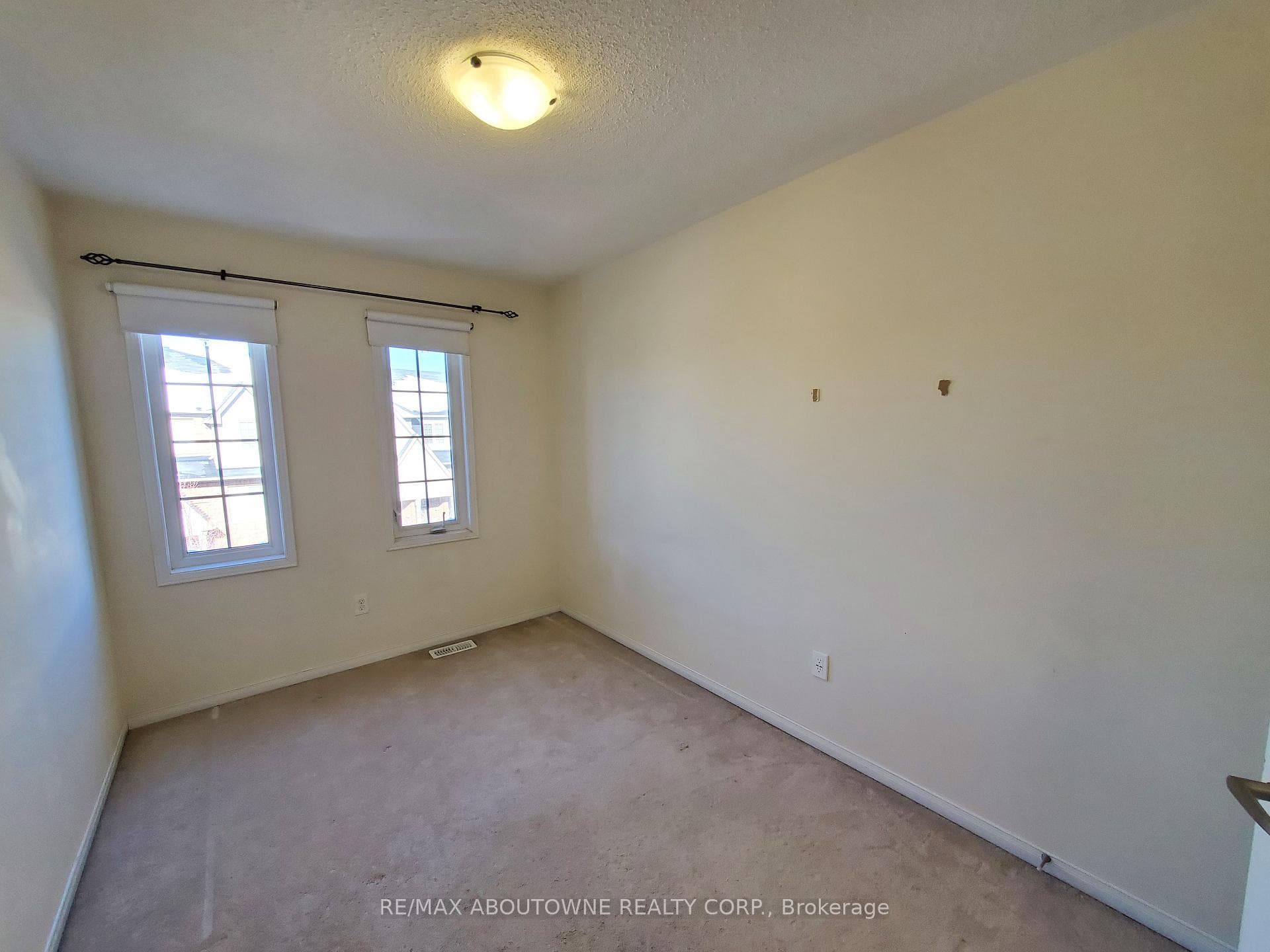 2171 Fiddlers Way Unit #6 photo 15