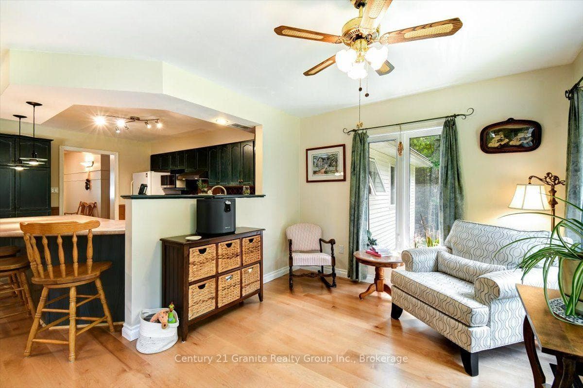 Sitting Room off Kitchen
